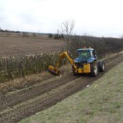 Tractor mounted flail hedge trimmer