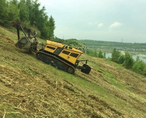 Mulching on angles with RoboPower