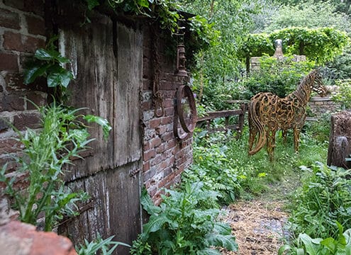 Practical Instant Hedge for Woolcott Smith