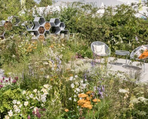 Practical Instant Hedge for Urban Pollinator garden